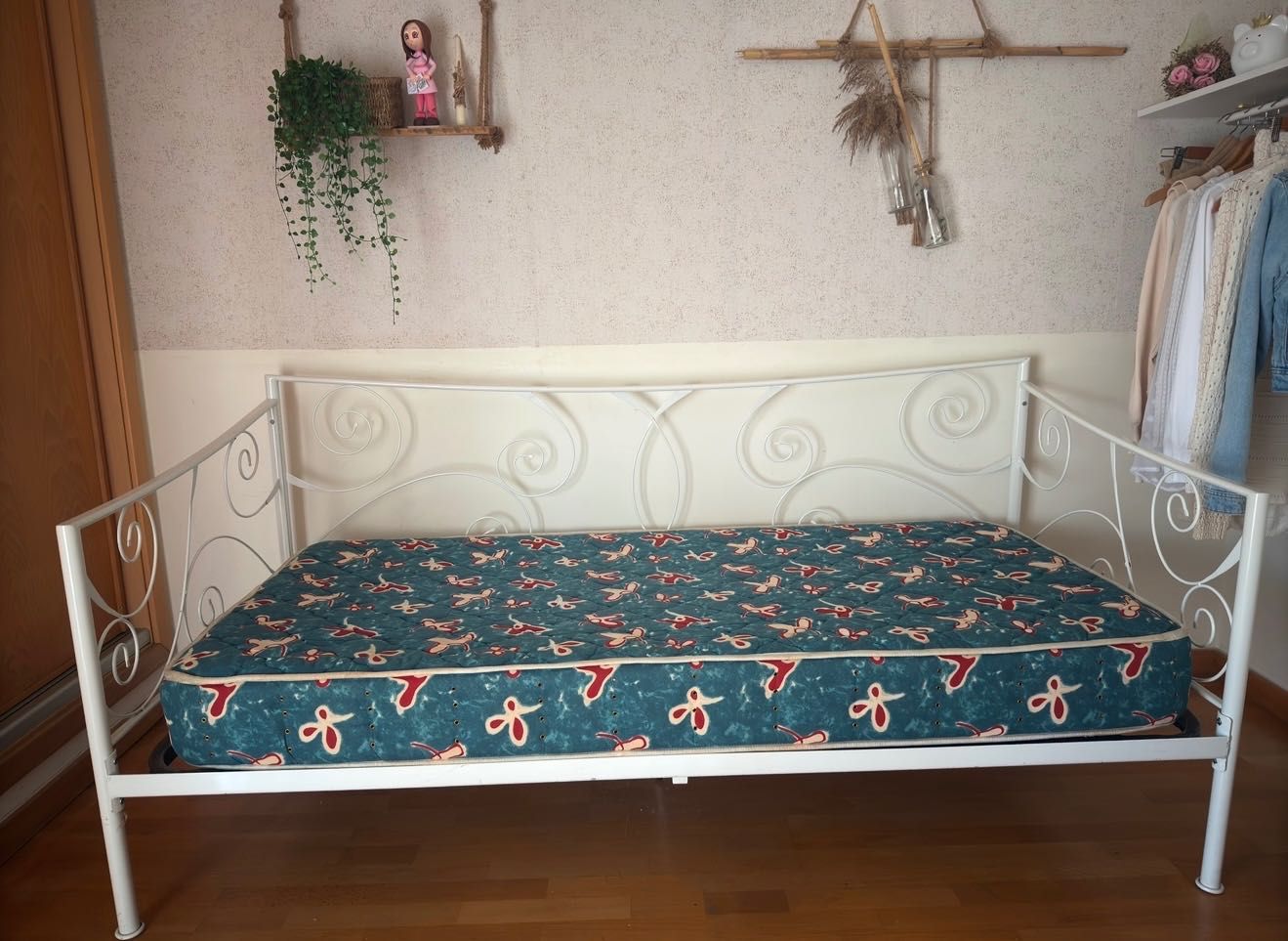 Cama solteiro com colchão