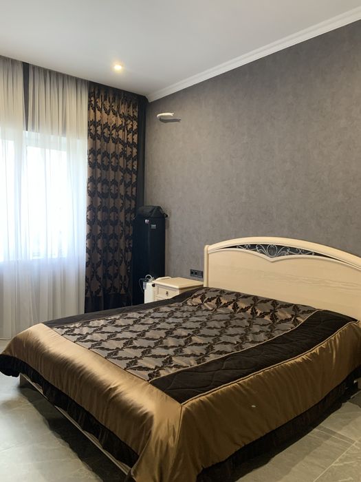 Продам будинок на Правому березі