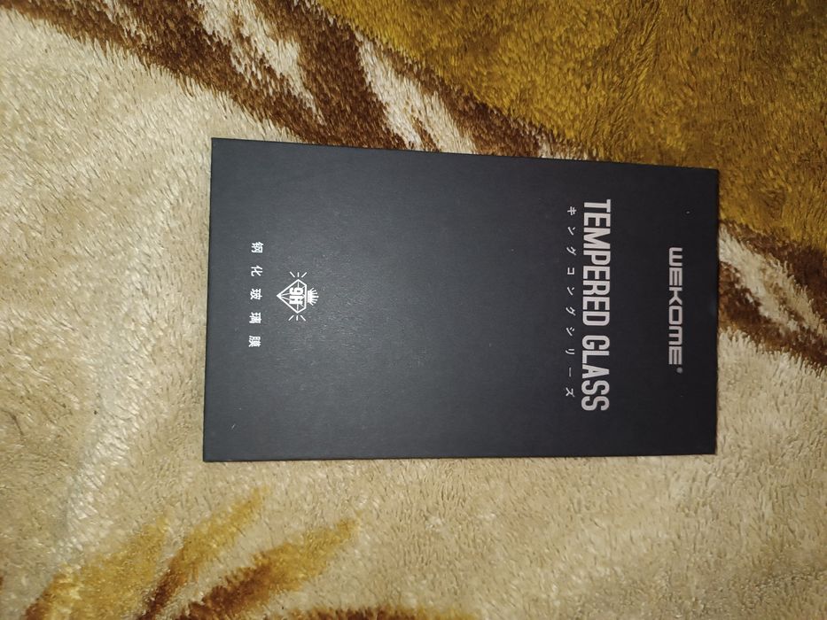 Продам защитне скло на айфон XS