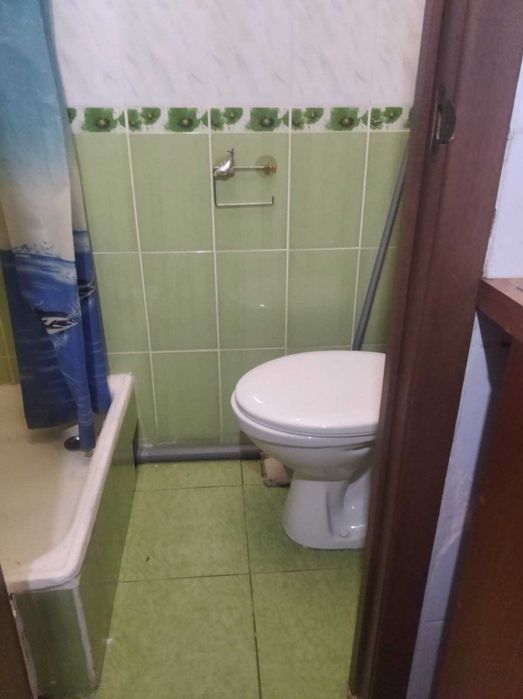 сдам длительно  1 ком квартирку