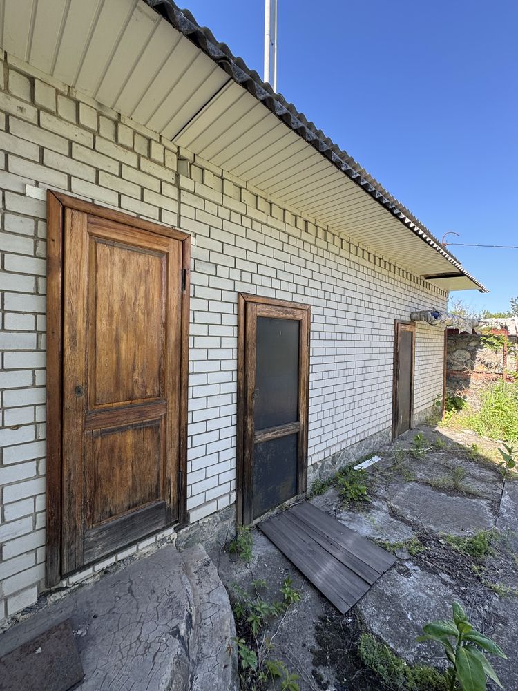 Продам дом 108м2 с бассейном и своим озером ст Ранет Обуховка Днепр