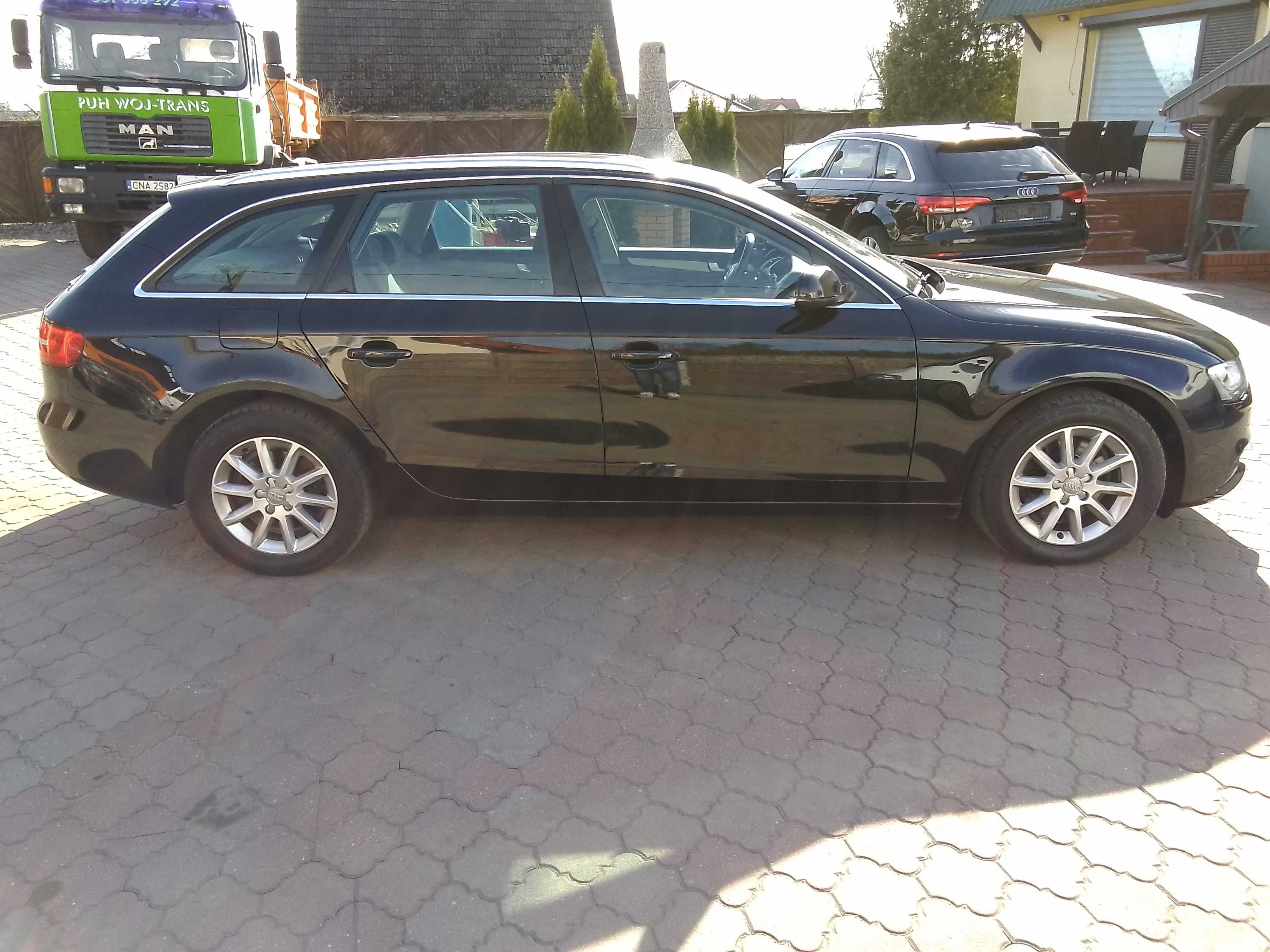 Audi A4 b8 lift,2.0tdi,10.2014r,150KM,automat,bogato wyp.,stan bdb.