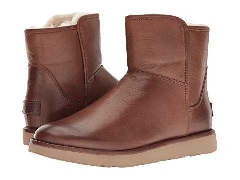 Натуральна шкіра і натуральна овчина угги уггі  UGG оригінал