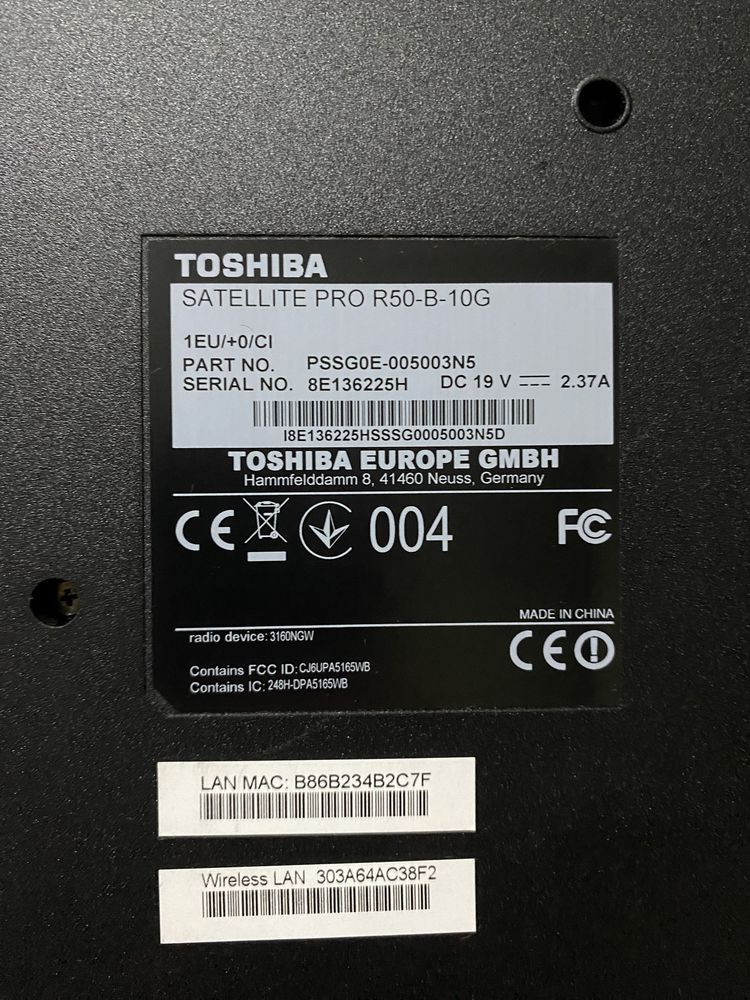 ноутбук Toshiba R50-B-10G 15.6"/ на запчастини! N1111