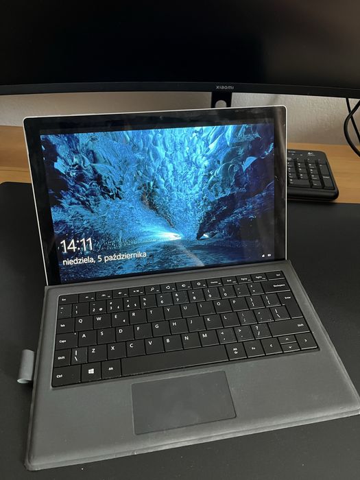 MICROSOFT SURFACE PRO 5 Intel i5 + KLAWIATURA mobilny laptop tablet