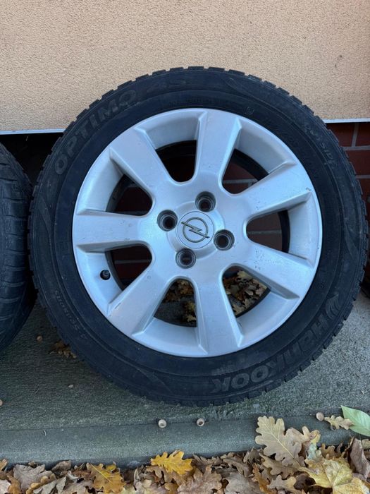 Koła zimowe aluminiowe opel corsa D  185/60/15