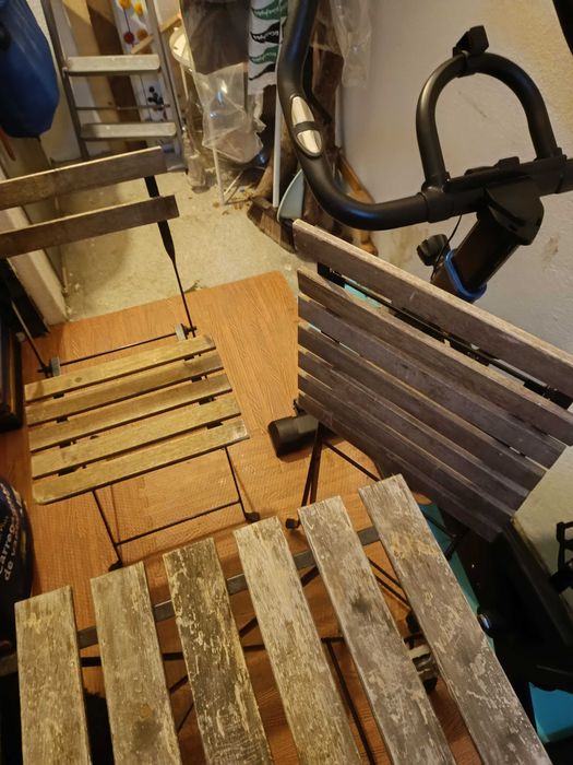 Mesa Madeira + 2 Cadeiras