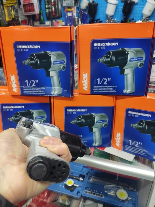 Гайковерт пневматичний MIOL 81-630 професійний пневмогайковерт  596 Нм