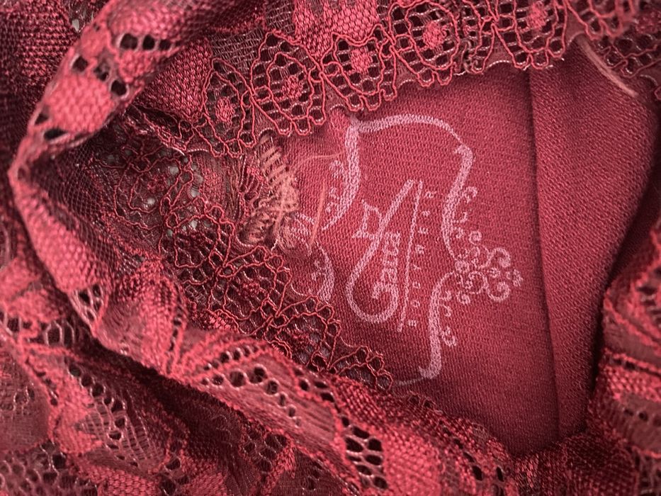 Nowe body Gatta z koronką