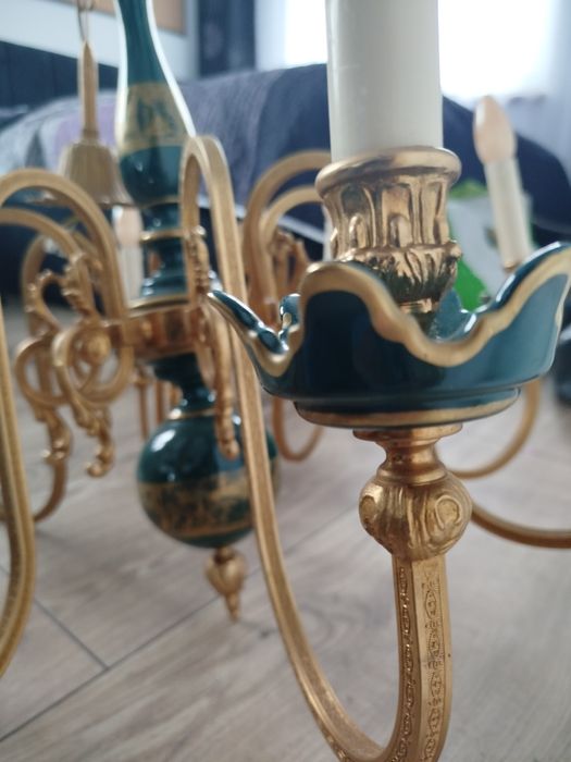 Przepiękny żyrandol, kandelabr 8 punktów