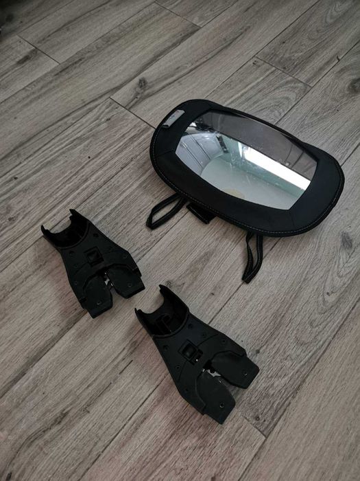 Maxi-Cosi + baza + akcesoria