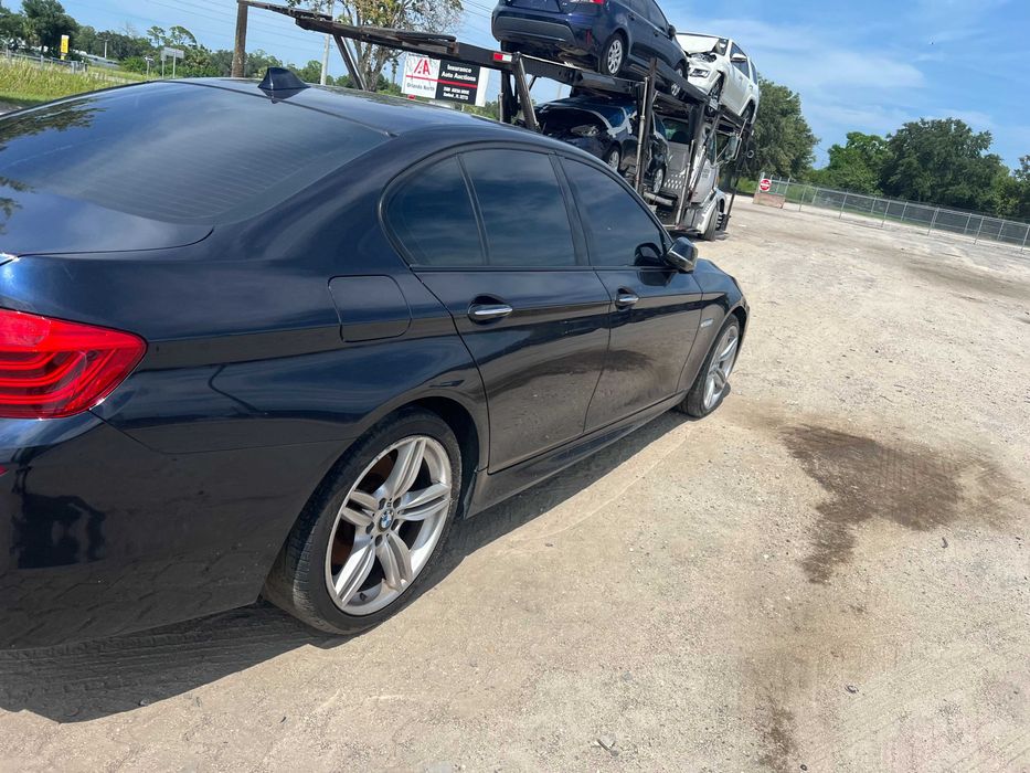 BMW F10 535i 2014 розбірка , запчастини в наявності , розборка бмв ф10