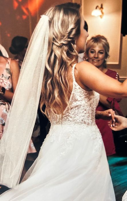 Suknia ślubna beż + złoto