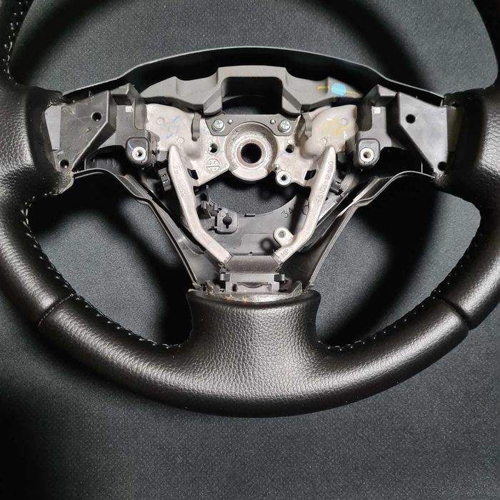 Руль (кермо) Тойота Королла 140-150, Аурис на обмін