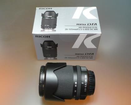 Objetiva SLR zoom Ricoh Pentax DFA 28-105 mm