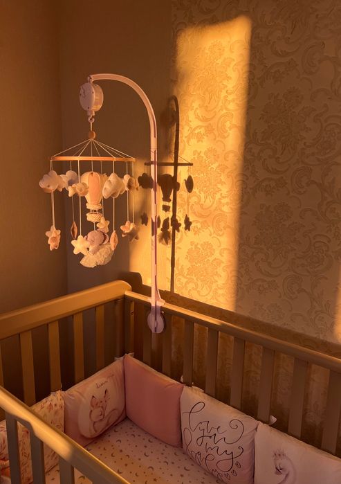 Дитячий мобіль в ліжечко