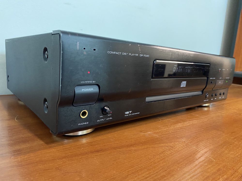 CD програвач Kenwood DP-7040