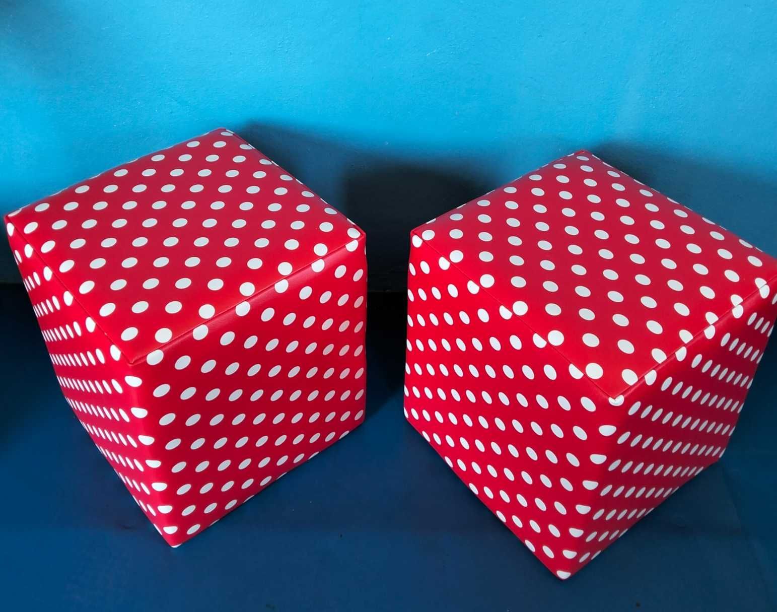Pufes Interiores Red