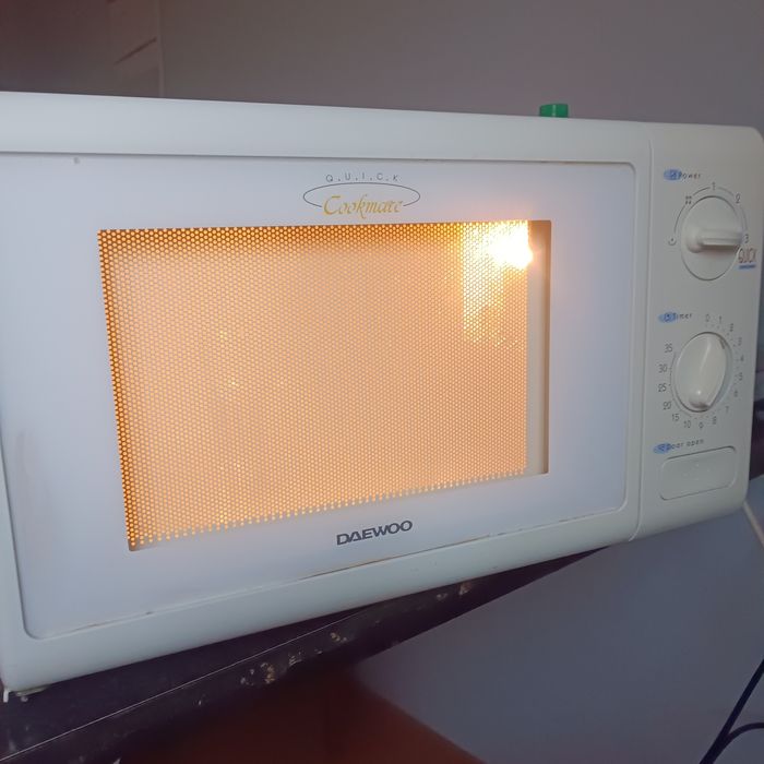 Kuchenka mikrofalowa Daewoo