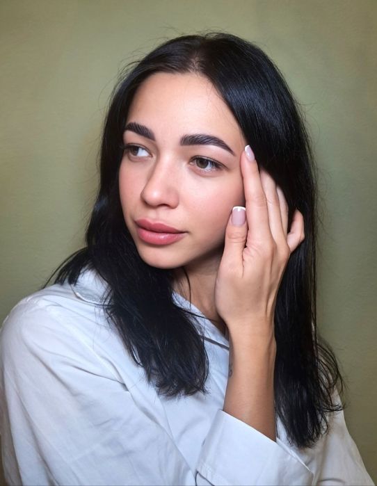 Ламінування корекція фарбування брів