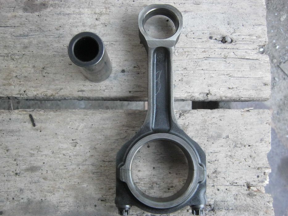 Шатун Форд коннет 1.8 TDCI