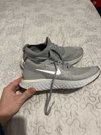 Adidasy Nike r37