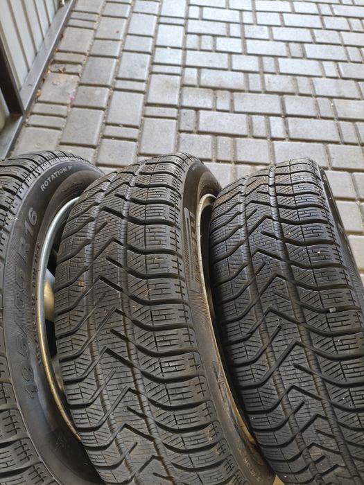 Opony zimowe PIRELLI jak nowe 195/55 R16 +  felgi mini cooper