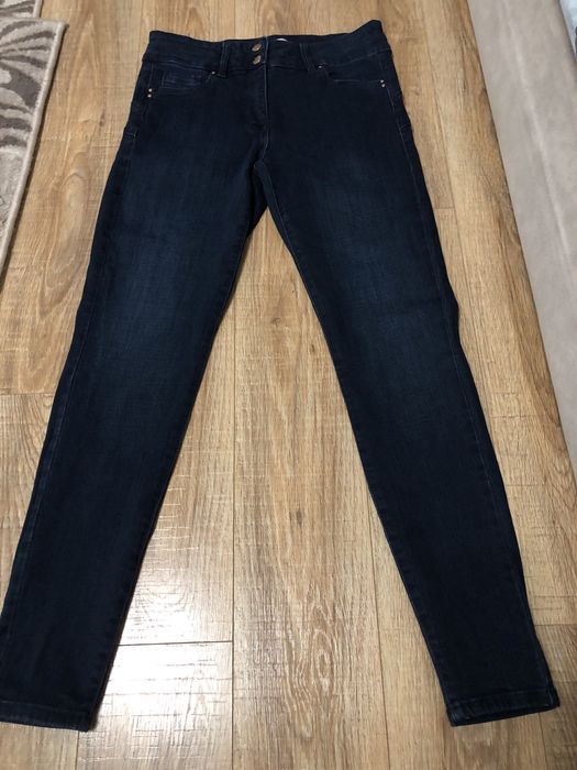 Продам жіночі джинси фірма NEXT р 44 EUR