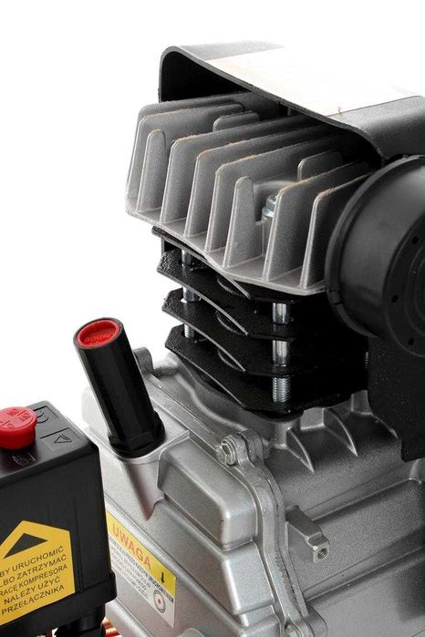 KOMPRESOR sprężarka olejowa 50L 230V 205 L/MIN 8BAR