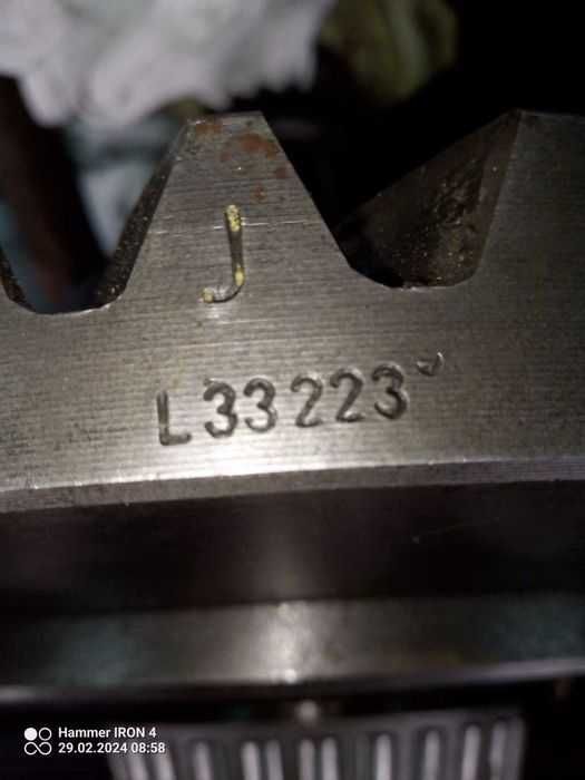 Atak cały zestaw john deere L33223.
Atak do John Deere L33207 l28207