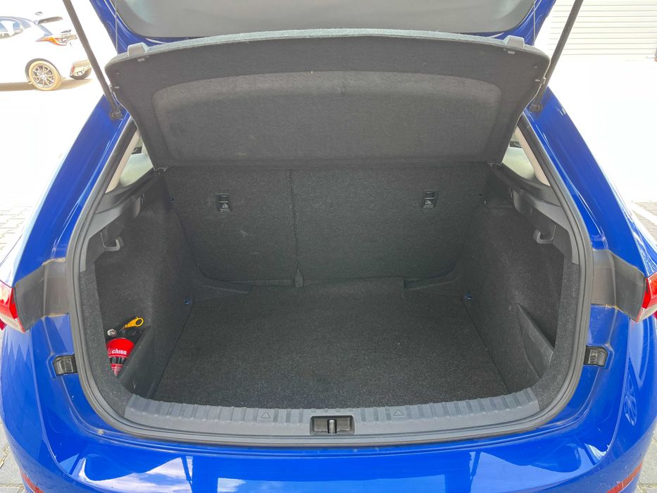 Wynajem samochodów - Skoda Scala z LPG