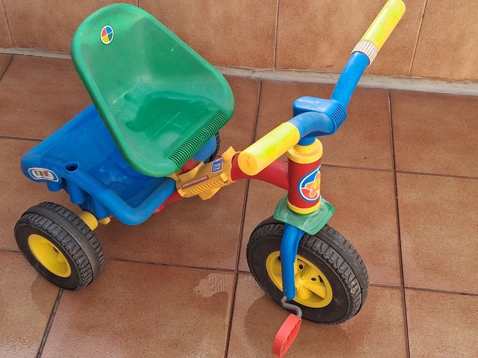 Triciclo Antigo usado