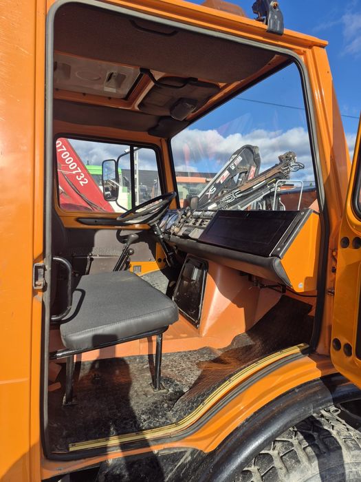 Mercedes-Benz UNIMOG 1400