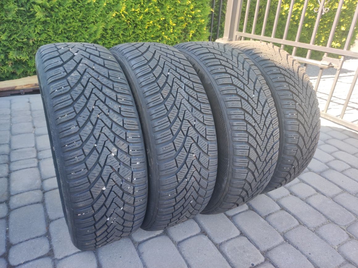 Opony Continental zimowe 195/60 R 15