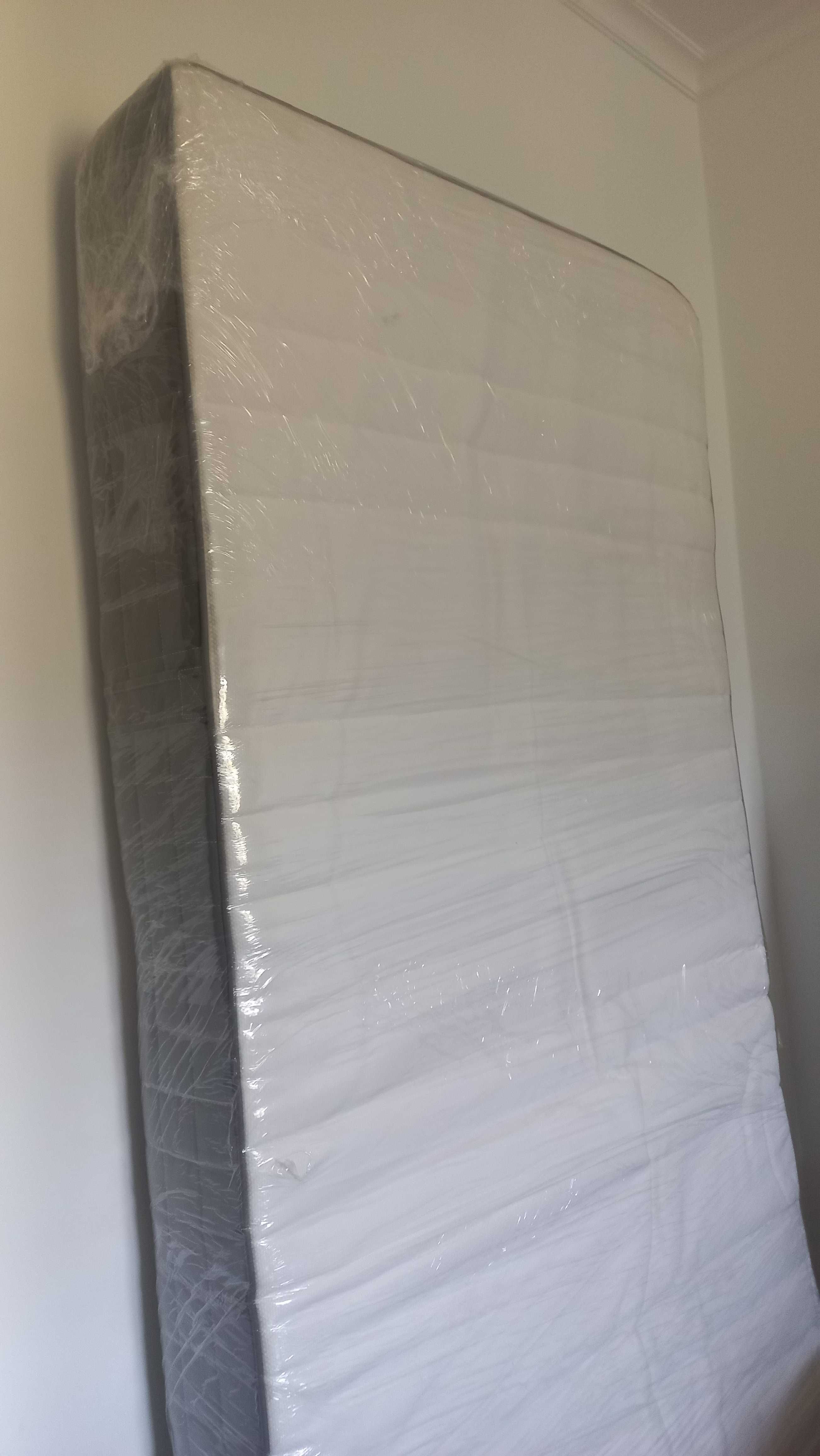 COLCHÃO IKEA NOVO medidas 87 X 197