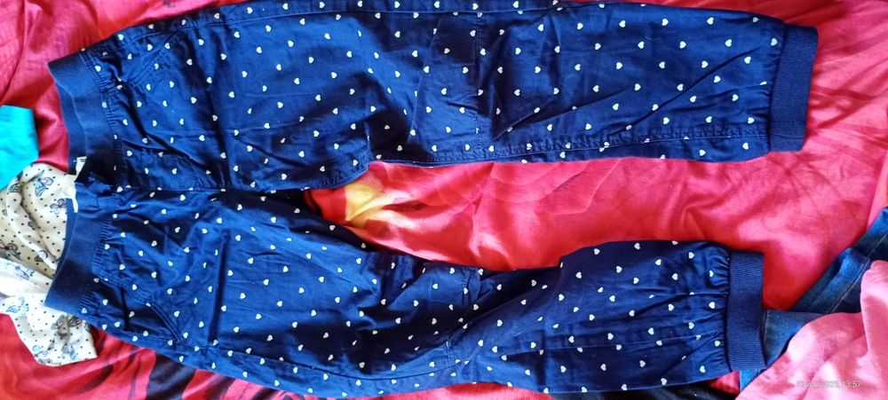 Sprzedam paczkę ciuchów dla dziewczynki