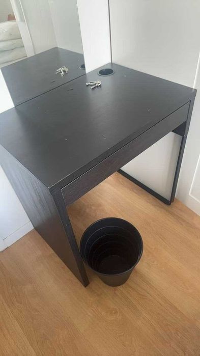 IKEA MICKE Secretária/Computador/Penteadeira 73cm | Excelente Estado!