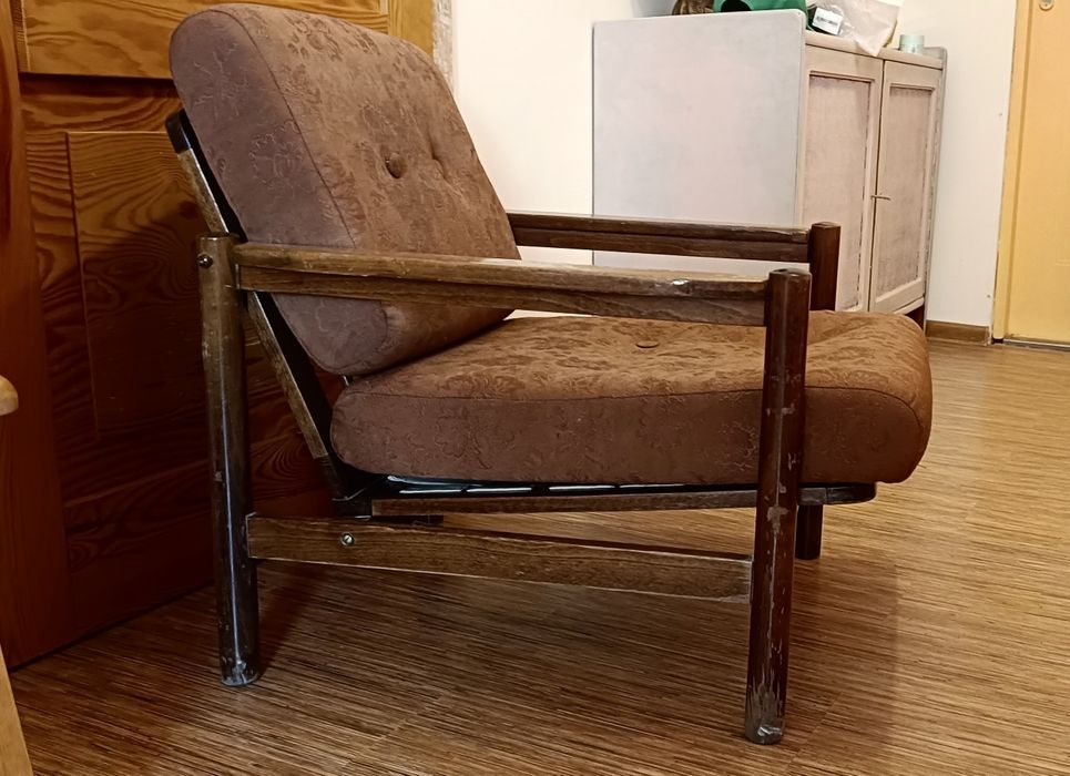 Fotel PRL Stobrawa Radomsko vintage