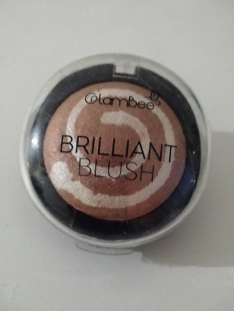 GlamBee Brilliant