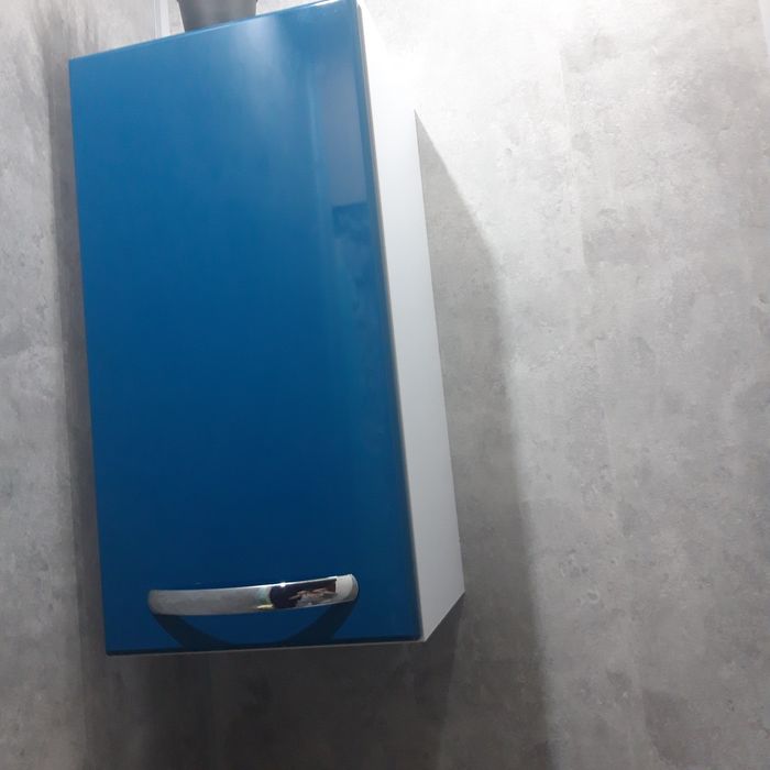 szafka  wisząca.