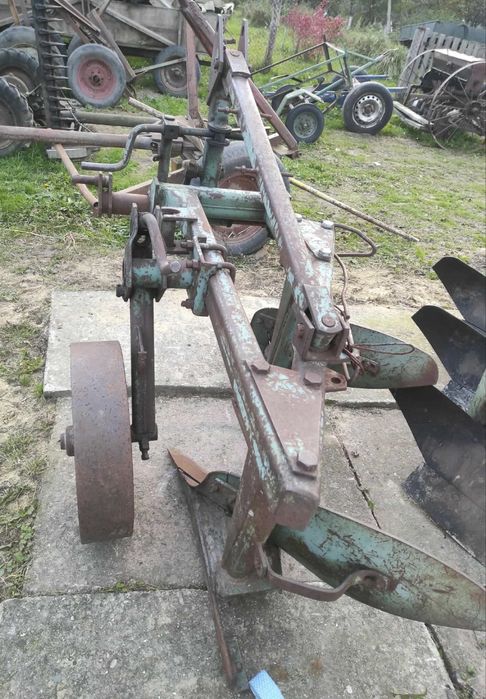 Плуг 2/30 см Unia Grudziadz