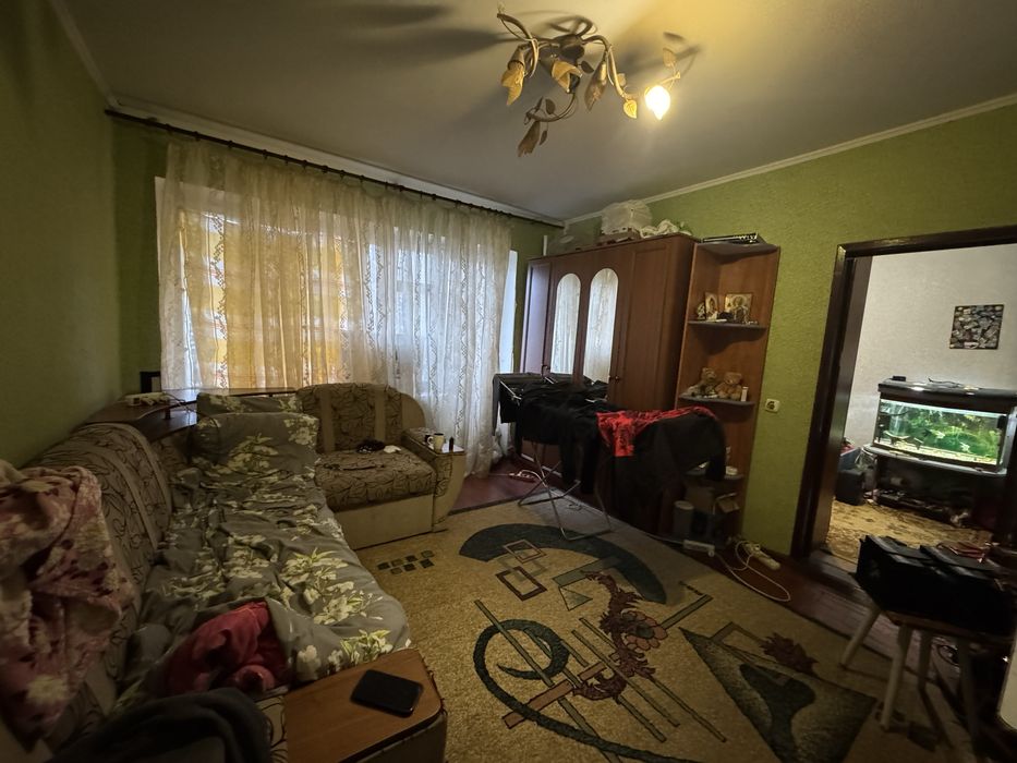 Продам 2 кімнати в гуртожитку