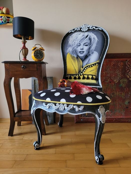Zabytkowe luksusowe кrzesło Marilyn Monroe i Van Gogh dzieło sztuki