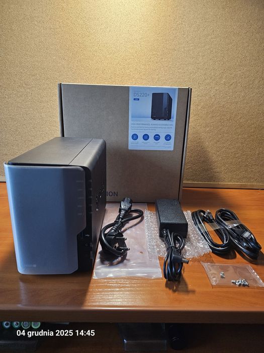 Serwer Synology NAS DS220+ stan perfekcyjny