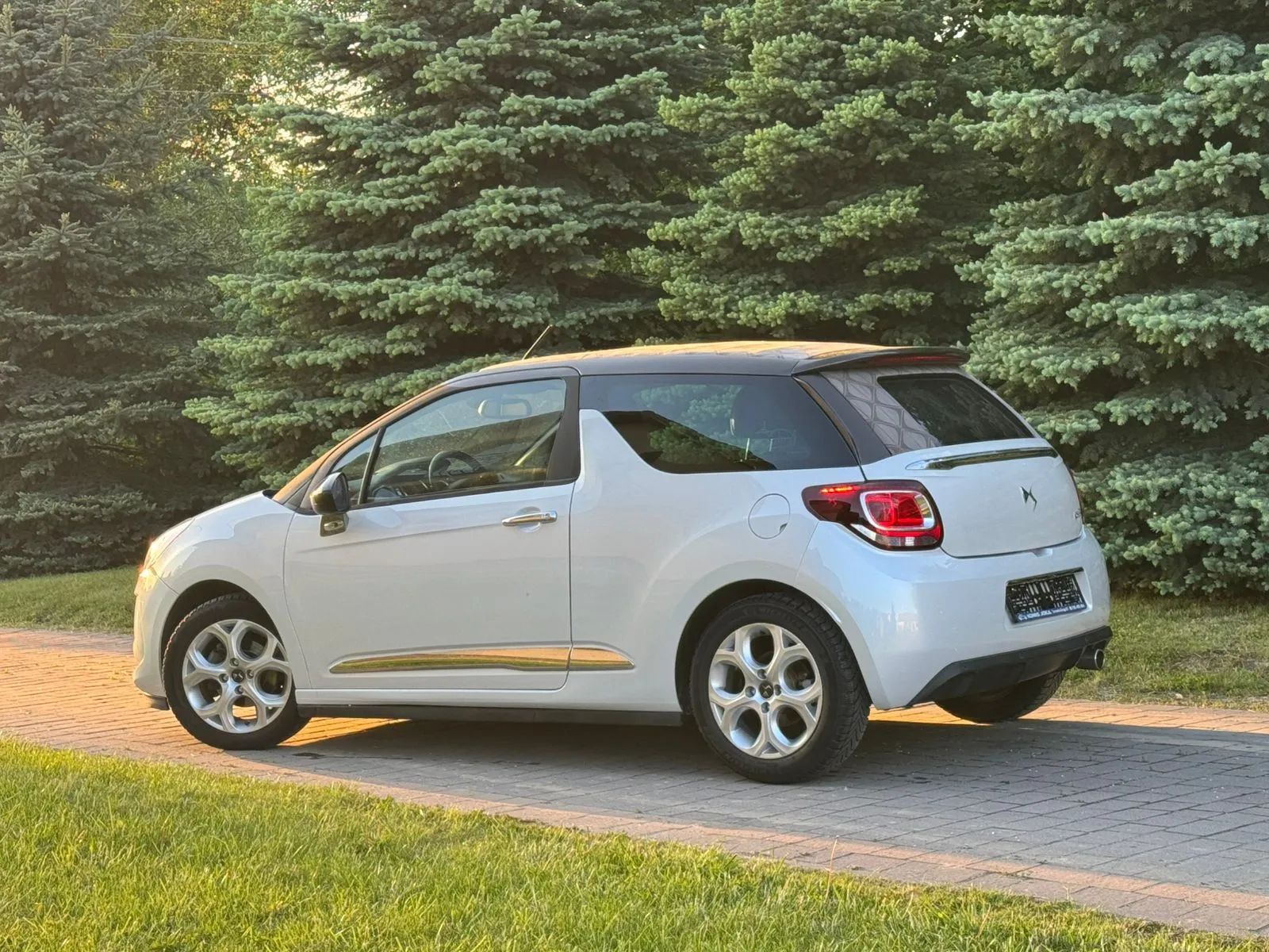 DS Automobiles DS 3 Citroen DS3 Cabrio
