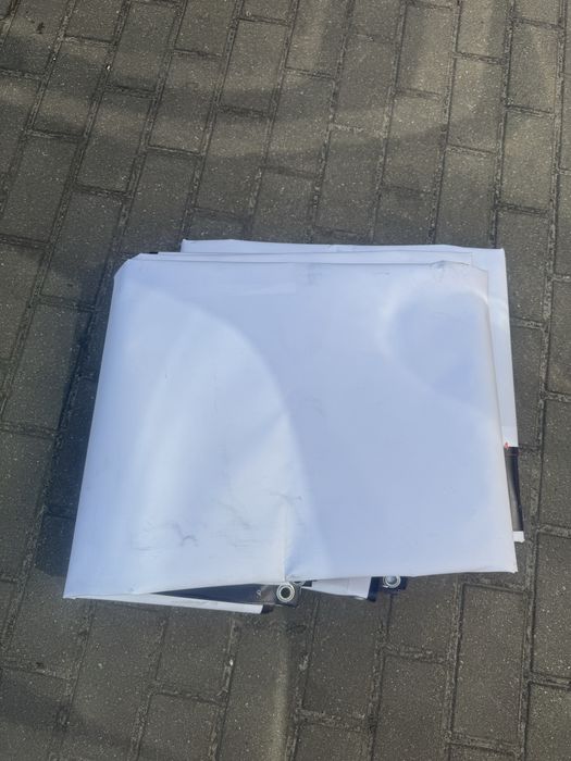 Baner oczkowany 2,20x17