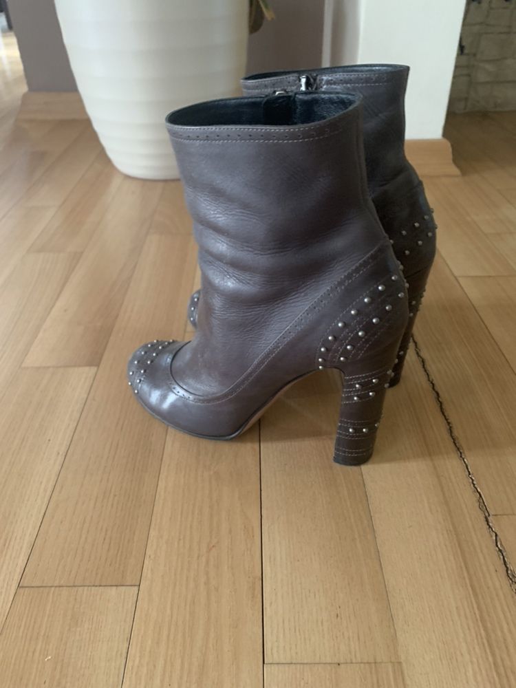 Prada botki roz 39