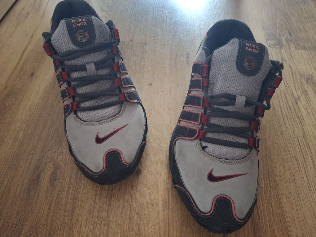 Nike shox nz rozmiar 42,5