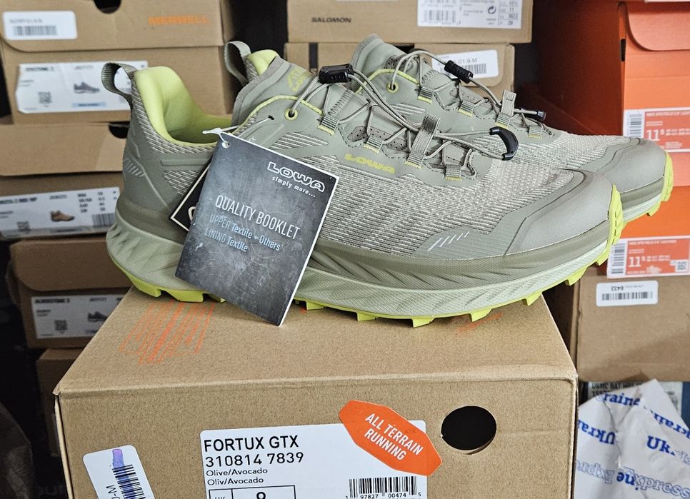 Кросівки Lowa Fortux GTX. Розмір 41-47