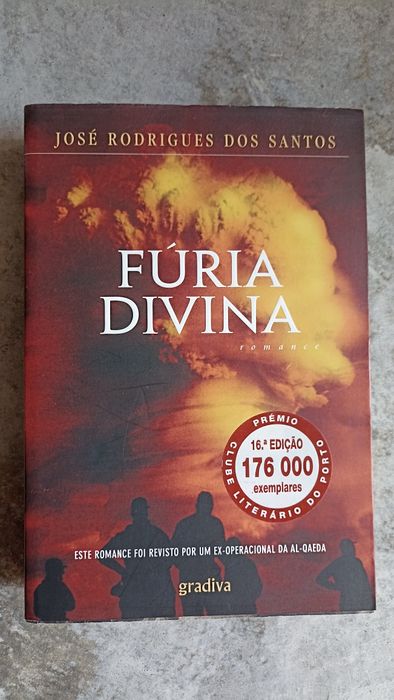 Livro "Fúria Divina", de José Rodrigues dos Santos